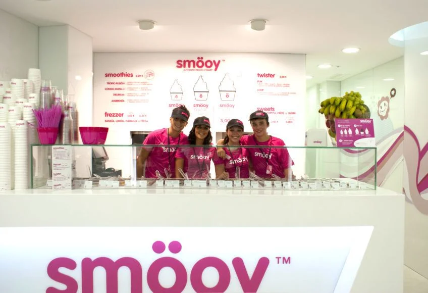 La cadena de yogur helado smöoy y GAME establecen un acuerdo de colaboración