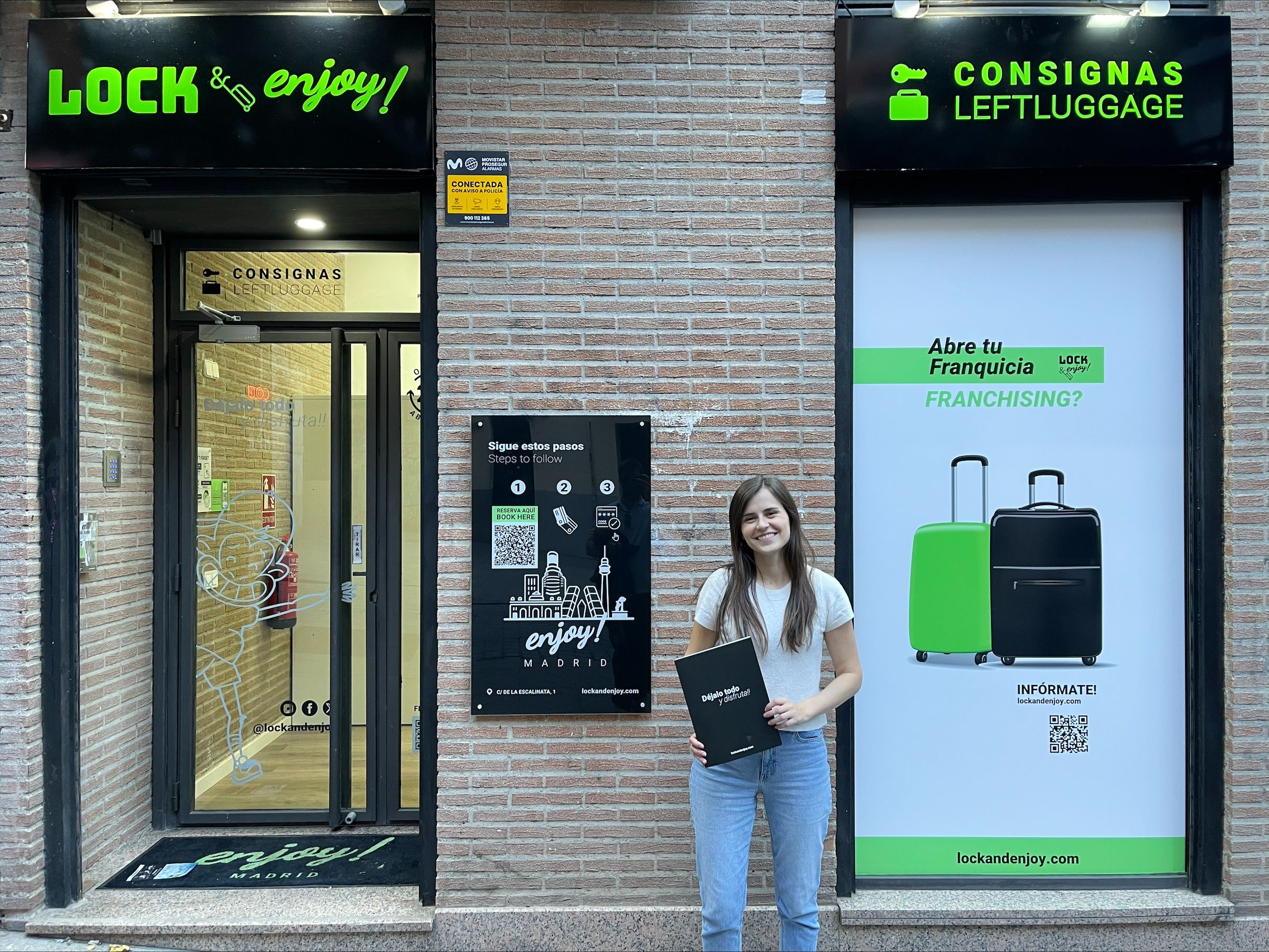 Lock Enjoy El Negocio Por El Que Este Ano Han Pasado 180.000 Clientes Llega A La Plaza Mayor De Madrid